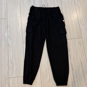 Vuori Black Cargo Joggers